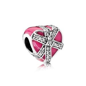 Pandora gift of love charm